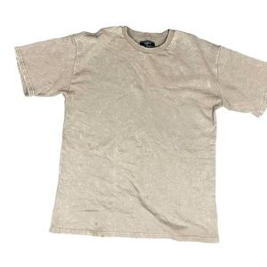 Forever 21 Sand short sleeve crew